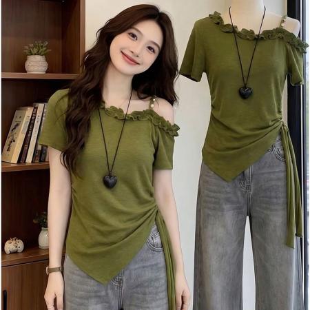 大码斜肩绿色短袖T恤女新款爆款夏季大码胖收腰不规则上衣
