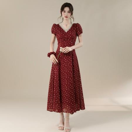 BY16697# 夏季新款法式V领优雅复古蕾丝边长款收腰显瘦碎花连衣裙