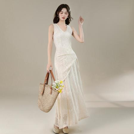 BY16699# 夏季新款优雅气质慵懒度假风V领刺绣提花显瘦背心裙披肩