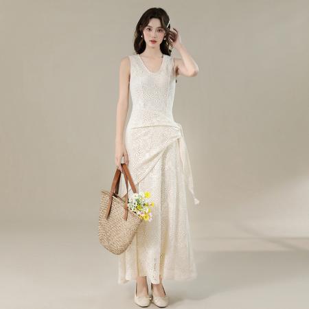 BY16699# 夏季新款优雅气质慵懒度假风V领刺绣提花显瘦背心裙披肩