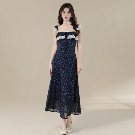 BY16701# 夏季新款法式方领蕾丝边优雅减龄度假风长款碎花连衣裙