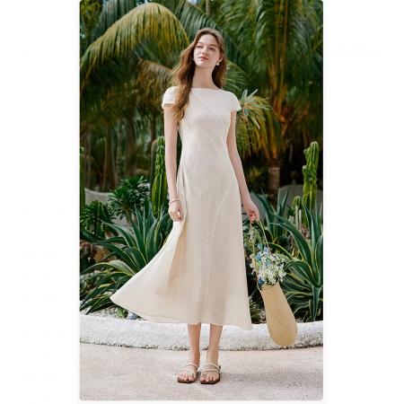 BY16718# 法式收腰白色连衣裙女夏季新款裙子初恋白月光长裙