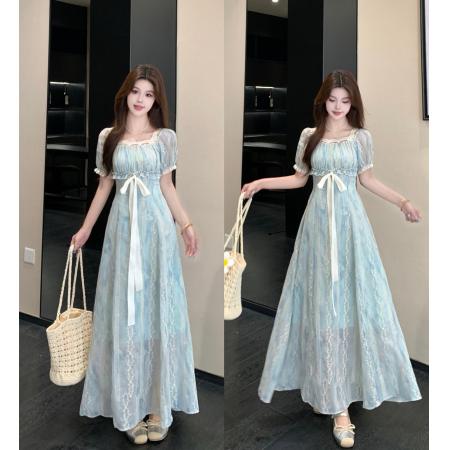 BY16719# 微胖甜美少女特调肌理感刺绣重工收腰正肩连衣裙