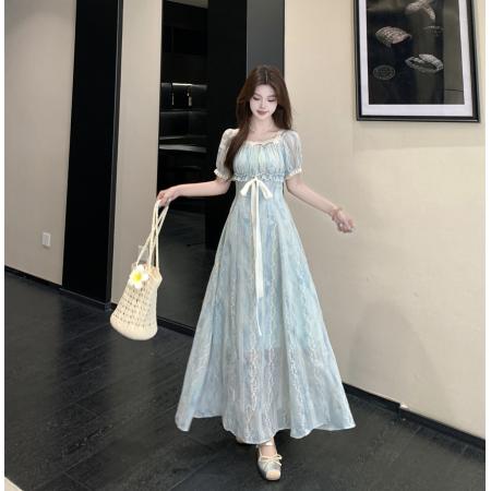 BY16719# 微胖甜美少女特调肌理感刺绣重工收腰正肩连衣裙