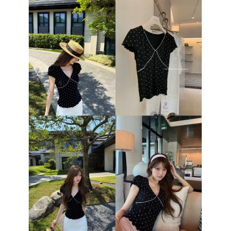 BY16842# 26夏上新波点花园黑色波点V领短袖上衣