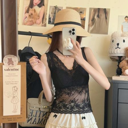 大码性感蕾丝背心无钢圈内衣叠穿神器内搭打底衫外穿长背心女