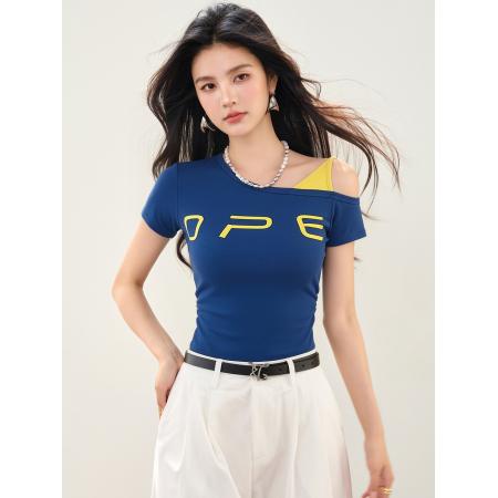 BY16954# 拼接假两件露肩短袖女字母印花修身设计感辣妹上衣  服裝批發女裝批發服飾貨源