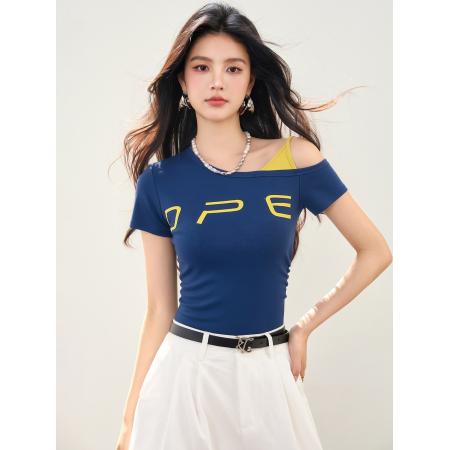 BY16954# 拼接假两件露肩短袖女字母印花修身设计感辣妹上衣  服裝批發女裝批發服飾貨源