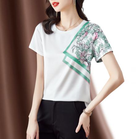 BY16995# 仿缎面上衣女短袖夏季新款显瘦印花真丝邹气质半袖T恤  服裝批發女裝批發服飾貨源