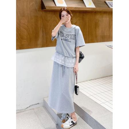 BY17043# 灰色蕾丝拼接字母短袖t恤套装裙女夏季新款休闲半身裙两件套  服裝批發女裝批發服飾貨源