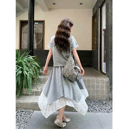 灰色松弛感休闲套装裙女夏季新款蕾丝拼短袖T恤半身裙两件套  服裝批發女裝批發服飾貨源