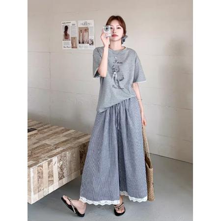 BY17058# 灰色休闲T恤套装女夏季新款韩系松弛感花边格子裤裙两件套  服裝批發女裝批發服飾貨源