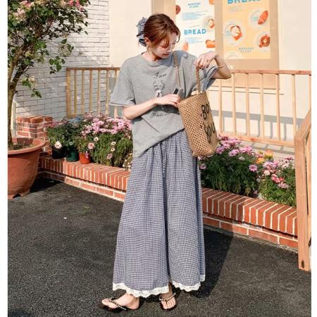BY17058# 灰色休闲T恤套装女夏季新款韩系松弛感花边格子裤裙两件套  服裝批發女裝批發服飾貨源