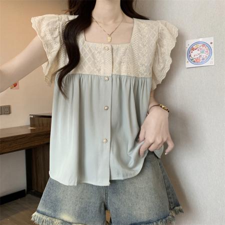 新款法式温柔风蕾丝花边小飞袖方领衬衫女减龄百搭上衣  服裝批發女裝批發服飾貨源