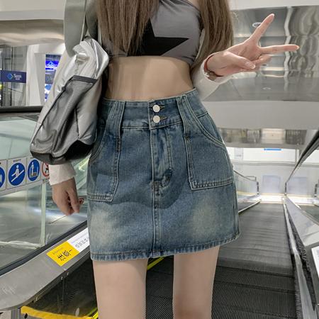 双扣短裙ins风复古半身裙女高腰a字防走光设计感小个子包臀牛仔裙  服裝批發女裝批發服飾貨源