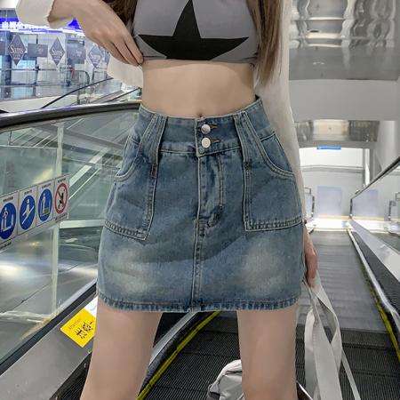 双扣短裙ins风复古半身裙女高腰a字防走光设计感小个子包臀牛仔裙  服裝批發女裝批發服飾貨源