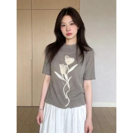 韩系超好看的花卉印花正肩短袖T恤女夏季新款上衣设计感小众  服裝批發女裝批發服飾貨源