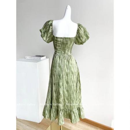 法式复古方领泡泡袖连衣裙女夏气质高级感初恋在逃公主连衣裙  服裝批發女裝批發服飾貨源