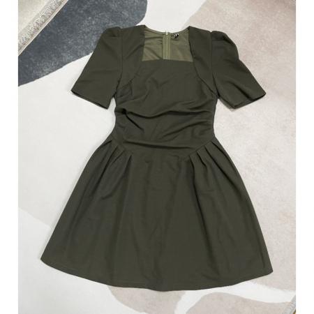 法式桔梗茶里茶气别致连衣裙子夏装小个子方领性感收腰显瘦小黑裙  服裝批發女裝批發服飾貨源