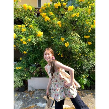 法式甜辣风碎花掐腰露肩上衣女夏季新款外穿小衫设计感小众  服裝批發女裝批發服飾貨源