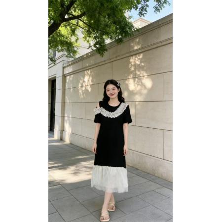 BY17195# 法式露肩荷叶领蕾丝拼接大码连衣裙小众流行显瘦黑色长裙