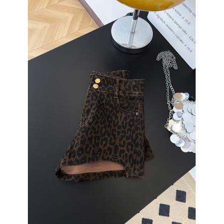 BY17214# 双扣高腰豹纹设计感牛仔短裤女夏季辣妹减龄显瘦A字包臀热裤