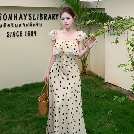 BY17225# 法式复古气质波点无袖吊带连衣裙女飞飞袖系带蕾丝拼接显瘦长裙夏