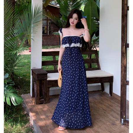 BY17227# 曼陀罗45°斜裁蕾丝拼接一字领碎花吊带连衣长裙女夏法式浪漫蓝色