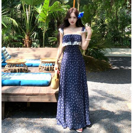 BY17227# 曼陀罗45°斜裁蕾丝拼接一字领碎花吊带连衣长裙女夏法式浪漫蓝色