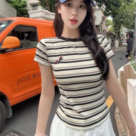 BY17267# 夏季韩版设计感条纹刺绣小马修身显瘦百搭短袖T恤上衣女