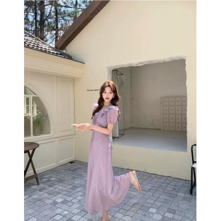 BY17275# 夏季温柔荷叶边V领泡泡袖连衣裙大码胖mm气质系带收腰肌理感长裙