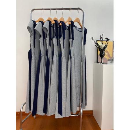 BY17287# 小八定制格影碟结蓝色巨好看的收腰气质高级感格子法式连衣裙