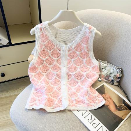 BY17306# 多巴胺少女感刺绣V领针织马甲背心女春甜美减龄叠穿坎肩上衣