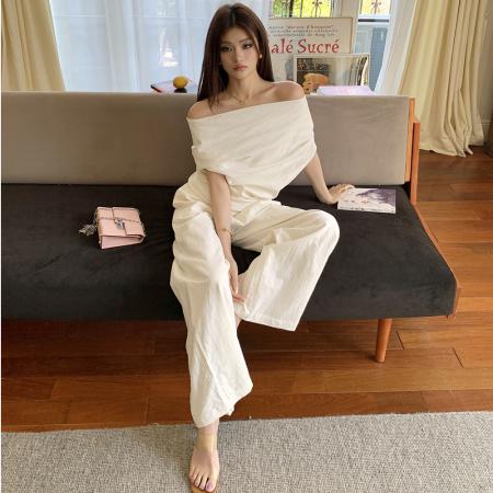 BY17331# 春夏新款慵懒舒适女一字斜肩褶皱上衣直筒长裤两件套装