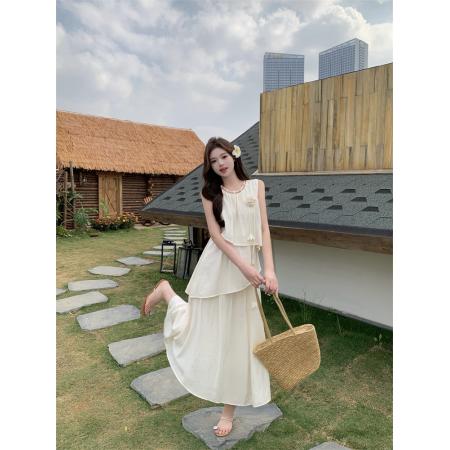 BY17339# 浅色气质连衣裙女夏季设计感无袖背心长裙