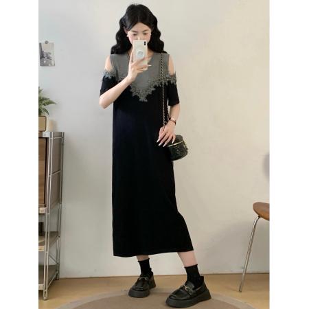 BY17384# 针织连衣裙大码露肩蕾丝拼接长裙