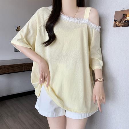 BY17386# 设计感露肩蕾丝拼接上衣大码胖MM夏季简约风宽松显瘦短袖T恤女