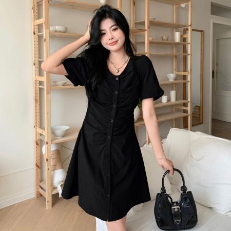 BY17393# 大码高级感轻熟风气质v领褶皱连衣裙女赫本风收腰显瘦长短款