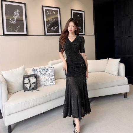 BY17407# 名媛风V领褶皱连衣裙女亮片修身包臀鱼尾裙晚宴年会礼服裙