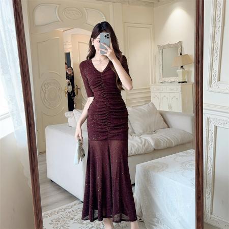 BY17407# 名媛风V领褶皱连衣裙女亮片修身包臀鱼尾裙晚宴年会礼服裙