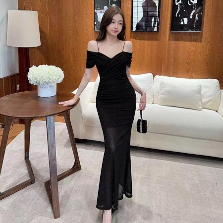 BY17409# 法式一字肩吊带连衣裙女褶皱修身鱼尾长裙晚宴年会礼服裙