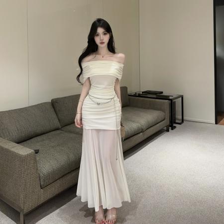 BY17410# 纯欲风一字肩褶皱网纱连衣裙修身显瘦晚宴约会礼服裙送腰链