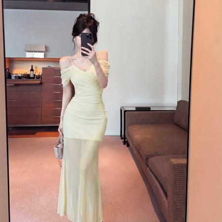 BY17411# 性感气质纯欲风露肩吊带网纱连衣裙收腰显瘦晚宴礼服长裙