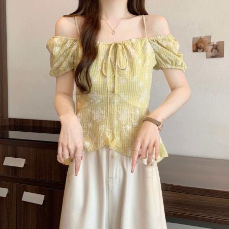 大码女装夏季韩版吊带一字肩短袖衬衣女露肩格子小清新上衣女 服裝批發女裝批發服飾貨源