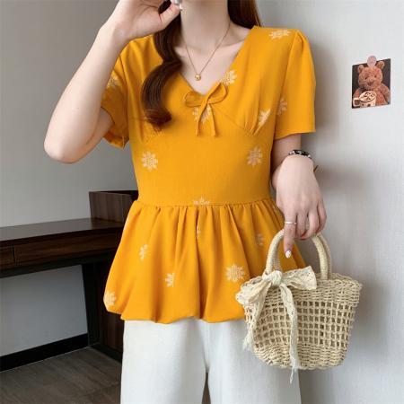～夏日多巴胺黄色印花v领衬衫女法式气质收腰显瘦花苞上衣 服裝批發女裝批發服飾貨源