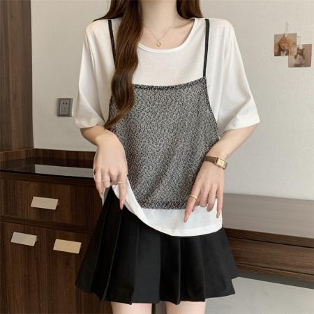 大码胖MM新款设计感小香格拼接假两件上衣遮肉显瘦T恤 服裝批發女裝批發服飾貨源