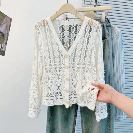 春夏刚需米白镂空V领针织开衫，空调房/防晒都能打，巨显瘦 服裝批發女裝批發服飾貨源