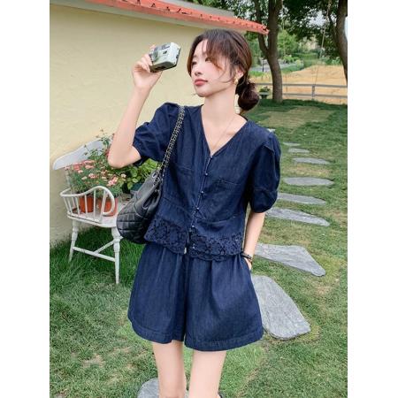 高级小众不撞款v领牛仔套装女夏薄款超火休闲短袖短裤两件套 服裝批發女裝批發服飾貨源
