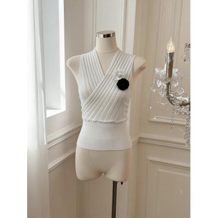 不规则交叉V领针织衫山茶花胸针无袖百搭女背心上衣 服裝批發女裝批發服飾貨源