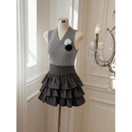 BY17549# 不规则交叉V领针织衫山茶花胸针无袖百搭女背心上衣 服裝批發女裝批發服飾貨源